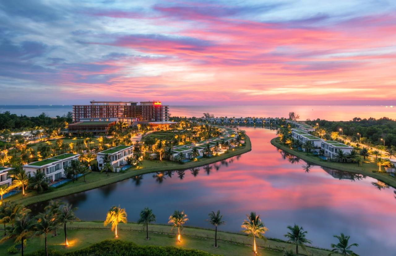 เมอเวนพิค วิลลา แอนด์ เรสซิเดนซ์ ฟู้ก๊วก Hotel ฟู้โกว๊ก ภายนอก รูปภาพ Vinpearl Hotel Nha Trang
