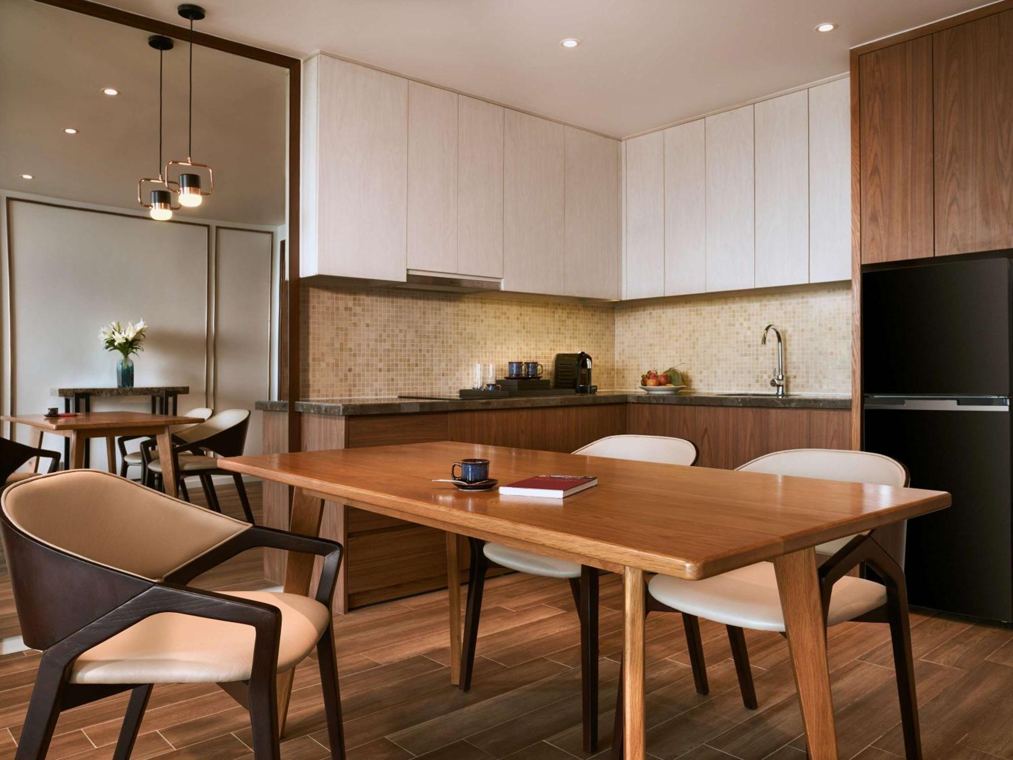 เมอเวนพิค วิลลา แอนด์ เรสซิเดนซ์ ฟู้ก๊วก Hotel ฟู้โกว๊ก ภายนอก รูปภาพ A kitchen