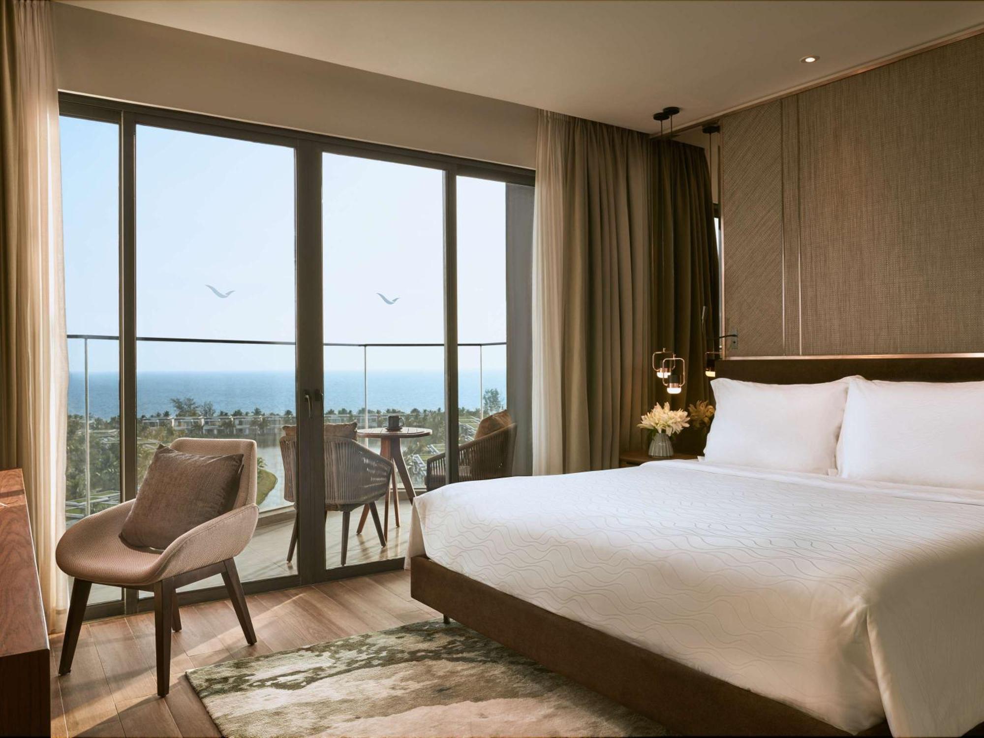 เมอเวนพิค วิลลา แอนด์ เรสซิเดนซ์ ฟู้ก๊วก Hotel ฟู้โกว๊ก ภายนอก รูปภาพ A bedroom at the hotel