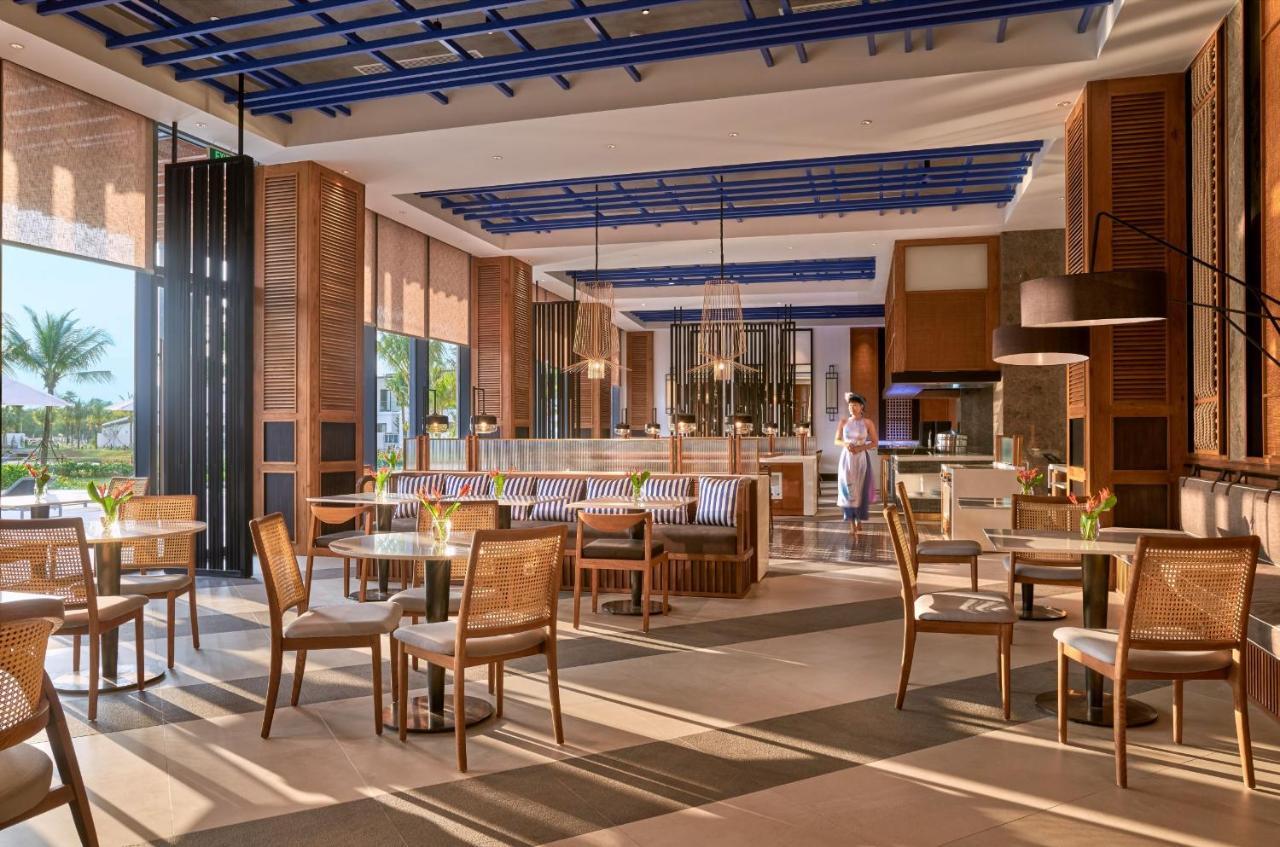 เมอเวนพิค วิลลา แอนด์ เรสซิเดนซ์ ฟู้ก๊วก Hotel ฟู้โกว๊ก ภายนอก รูปภาพ The restaurant